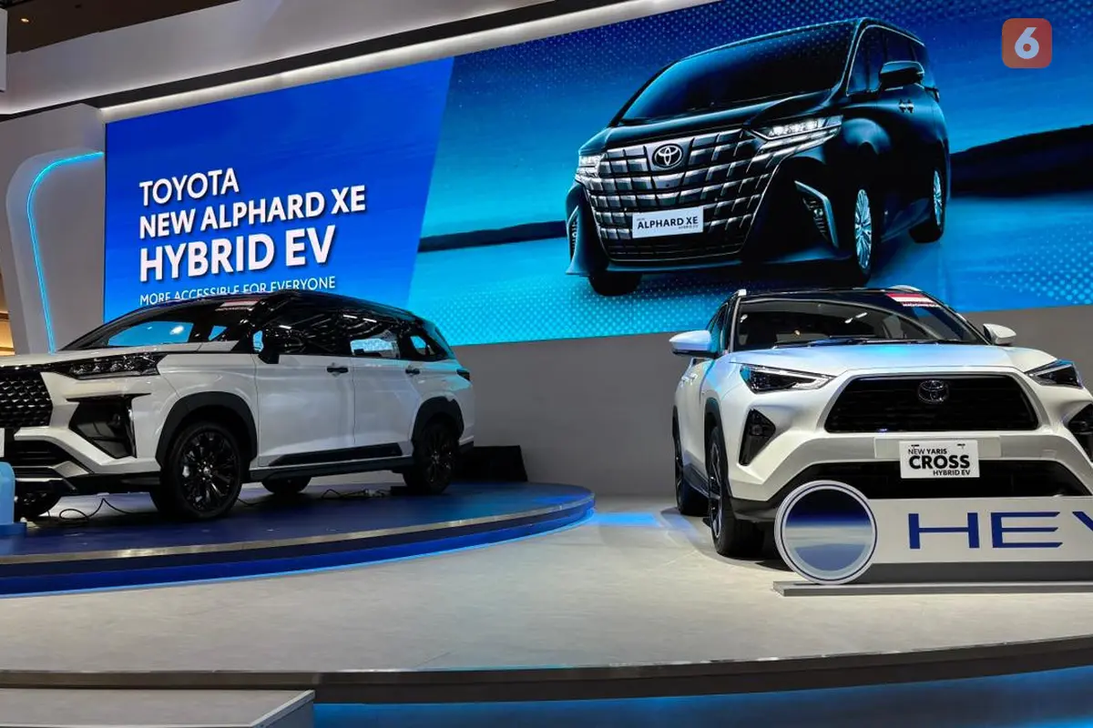 Toyota meluncurkan new Vios Hybrid EV, new Yaris Cross G Hybrid EV, dan new Alphard XE Hybrid di IIMS 2026. (Liputan6.com/Arief Aszhari)