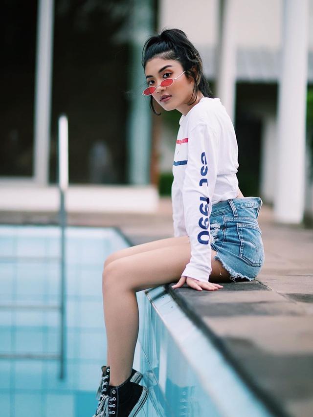 6 Pesona Canti Tachril, Wanita yang Dikabarkan Dekat dengan Adipati