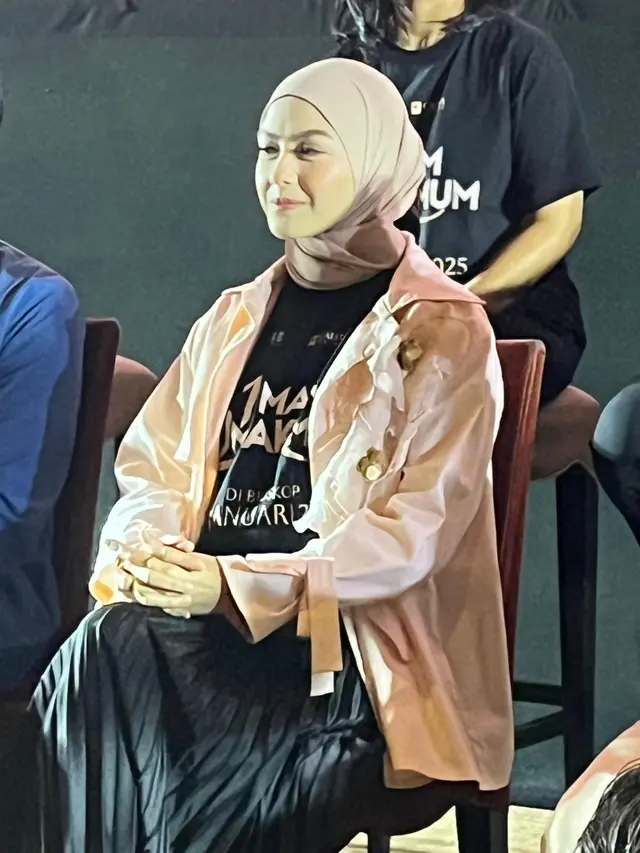 Konferensi Pers Film '1 Imam 2 Makmum' pada Kamis (09/01/2025), di Epicentrum XXI (Dok/Fimela.com/Rianti Fitri Wulandari)