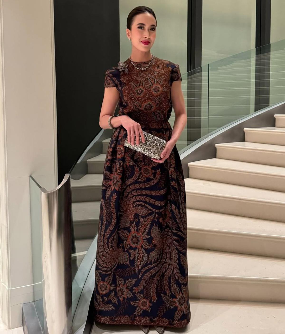 7 Potret Cantik Widiyanti Putri, Menteri Pariwisata Baru dengan Sentuhan Fashion Modern