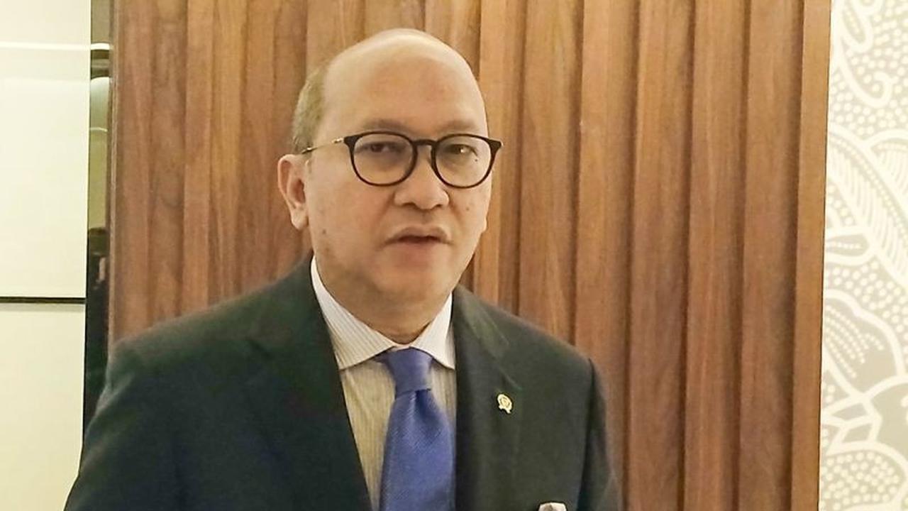 CEO Danantara: Pergantian Direksi Garuda Libatkan 2 Ekspatriat, Perkuat Penyehatan Maskapai Nasional