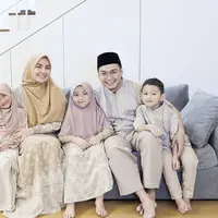 Nagari, Koleksi Raya RiaMiranda 2020. Sumber foto: Document/RiaMiranda.