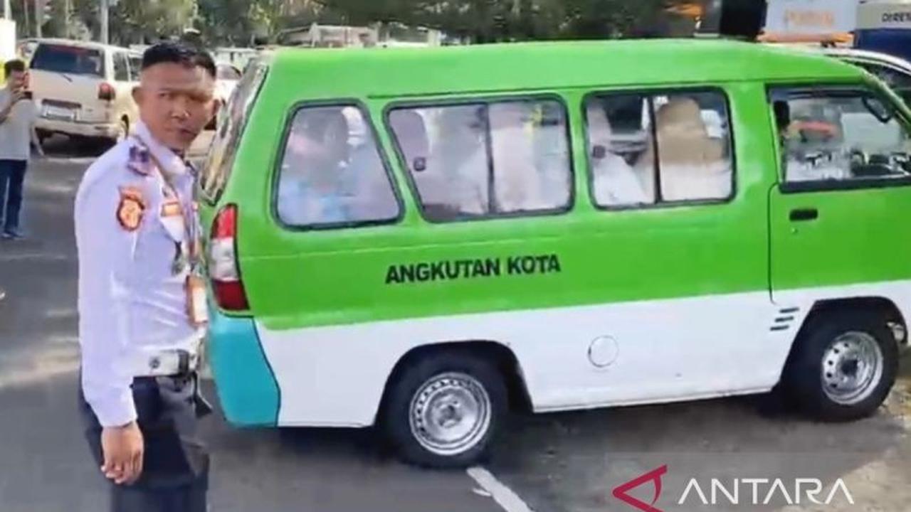Penyekatan Angkot Puncak: Dishub Bogor Larang Masuk Jalur Wisata Selama Libur Lebaran 2026
