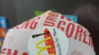 Menu burger nasi goreng dari McDonald's Indonesia. (Liputan6.com/Dinny Mutiah)