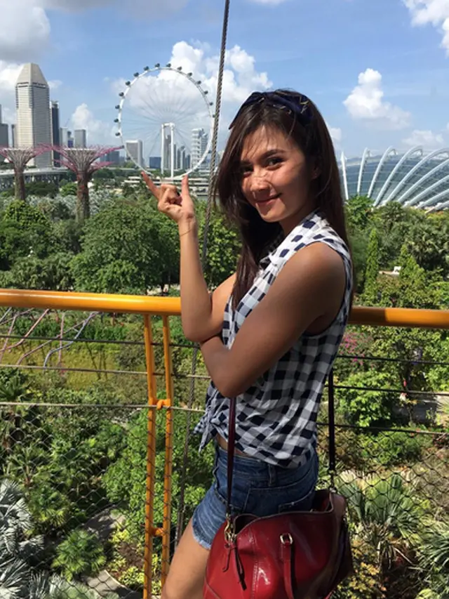 [Bintang] Bergelimang Harta, 18 Artis Indonesia Ini Meninggal di Usia Muda