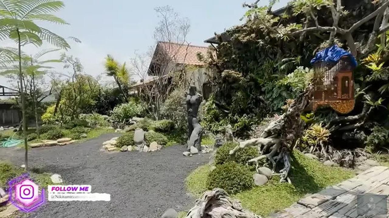 Model Kolam di Taman Rumah Soimah yang Luas Banget, Asri dengan Detail Artistik