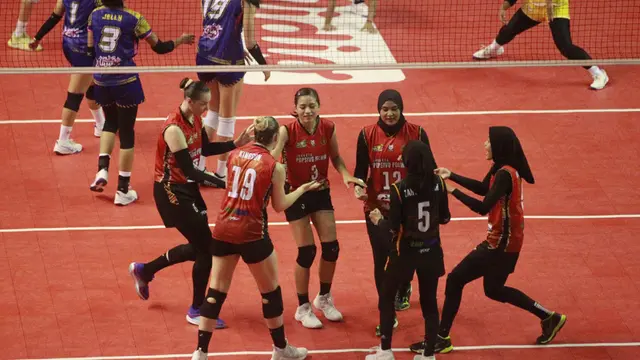 Foto: Habisi Livin' Mandiri, Popsivo Polwan Jaga Rekor Sempurna 5 Laga Tak Terkalahkan di PLN Mobile Proliga 2024