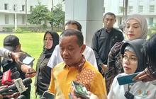 Bahlil Ajak Warga Kerja di Sumur Rakyat, Pendapatan Rp14 Juta Sebulan dan Lebih Besar dari Gaji PNS