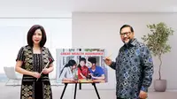 Direktur Bancassurance Great Eastern Life Indonesia Nina Ong dan Presiden Direktur PT Bank Mestika Dharma Tbk Achmad S Kartasasmita dalam  Konferensi Pers Peluncuran Produk Great Wealth Assurance, Rabu (23/3/2022).