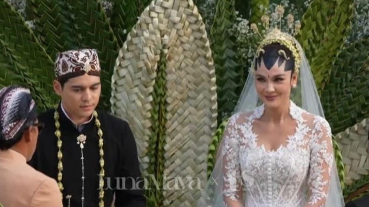 8 Potret Ganteng Kiano dan Kenzo Anak Paula Verhoeven Hadir di Akad Nikah Luna-Maxime, Kompak Pakai Jas Kembar dengan Baim Wong