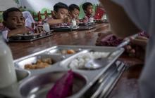Perkuat Pembangunan SDM, BUMN Beri Paket Makanan Usung Kearifan Lokal