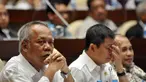 Menteri PU Basuki Hadi Muljono, Menhub Iqnasius Jonan bersama  Menteri Desa PDT dan Transmigrasi Marwan Jafar saat menghadiri rapat kerja dengan Komisi V DPR di Kompleks Parlemen, Jakarta, Selasa (19/7).. (Liputan6.com/Johan Tallo)