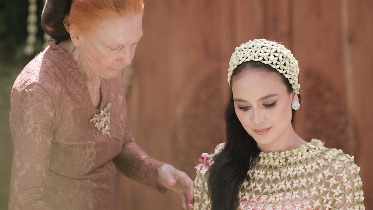 Makeup Siraman Anti Luntur Seperti Luna Maya: Rahasia Cantik Paripurna Seharian