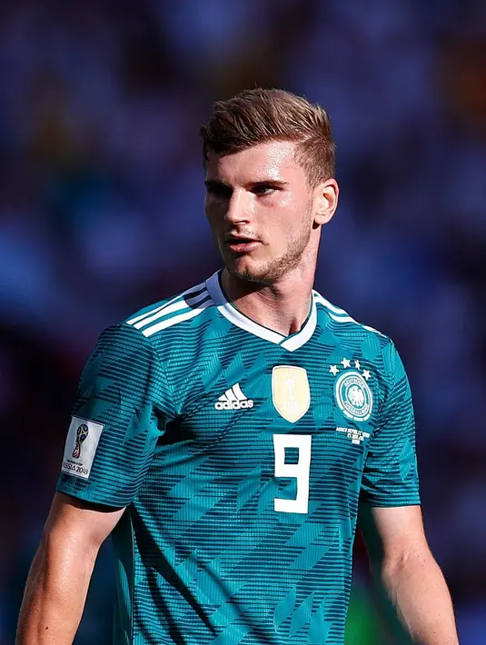 3. Timo Werner - Real Madrid sebetulnya sudah menjadikan Werner sebagai rekrutan utama sejak musim lalu. Namun El Real masih memberikan kesempatan kepada Karim Benzema untuk membuktikan kembali penampilannya di lapangan. (AFP/Benjamin Cremel)