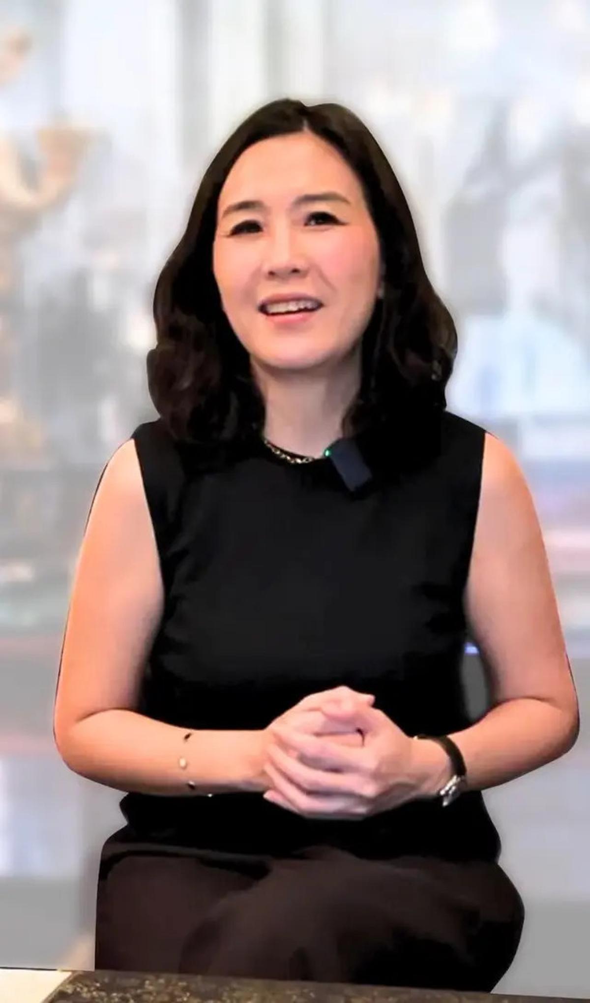 8 Potret Terbaru Veronica Tan, Mantan Istri Ahok yang Diundang Prabowo Bakal Calon Menteri Pemerintahan Baru