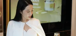 Night Cream terbaru dari Cle De Peau bisa bantu regenerasi kulit di malam hari dengan maksimal (Cle De Peau)