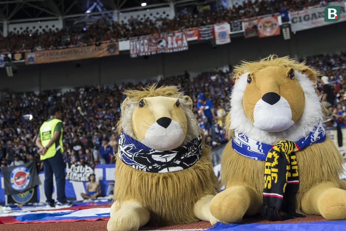Dukungan Aremania saat Away