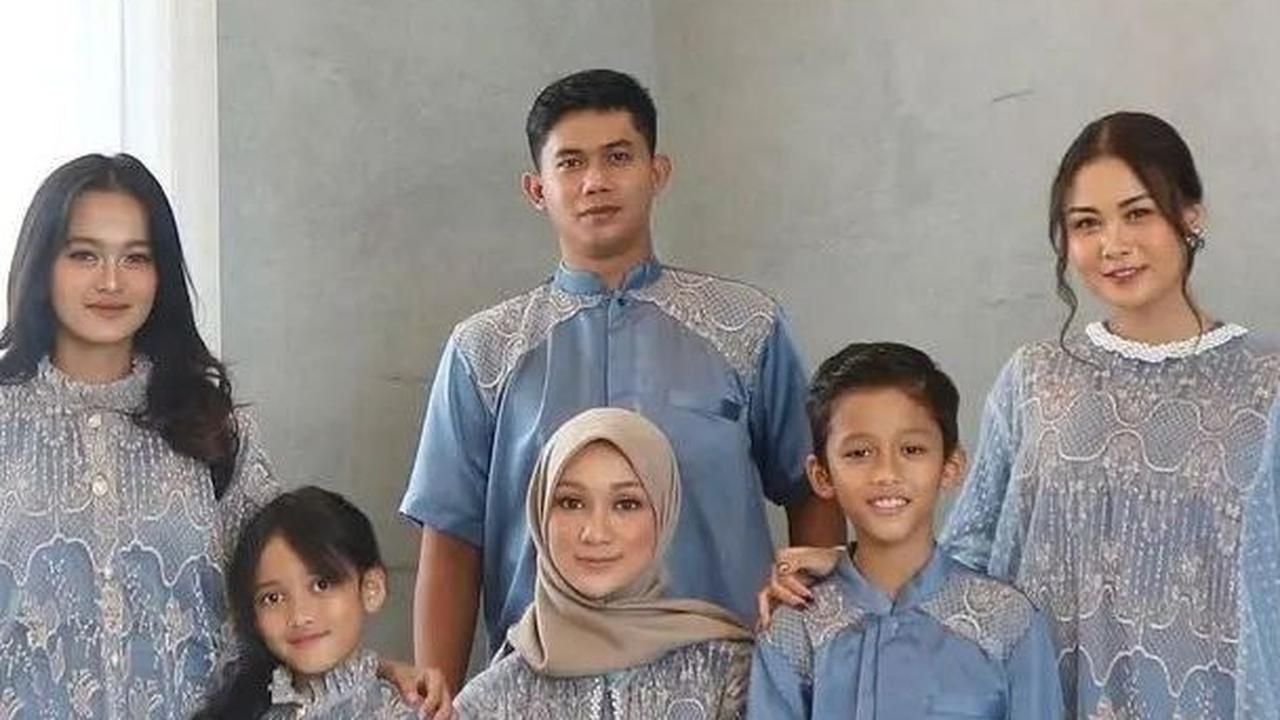 <b>Gamis Brokat: Tampilan Menawan dengan sentuhan Furing</b>