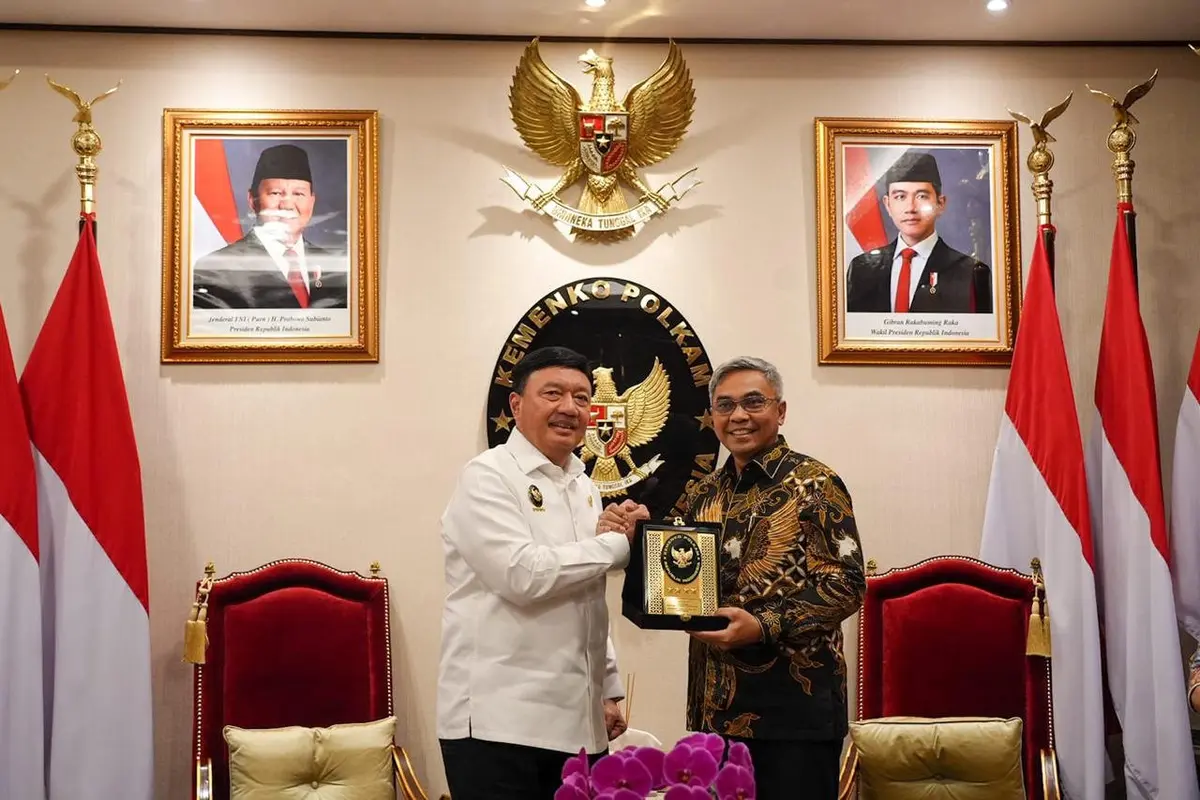 Menteri Koordinator Bidang Politik dan Keamanan Jenderal Pol (Purn) Budi Gunawan bertemu Ketua KPK Setyo Budiyanto.