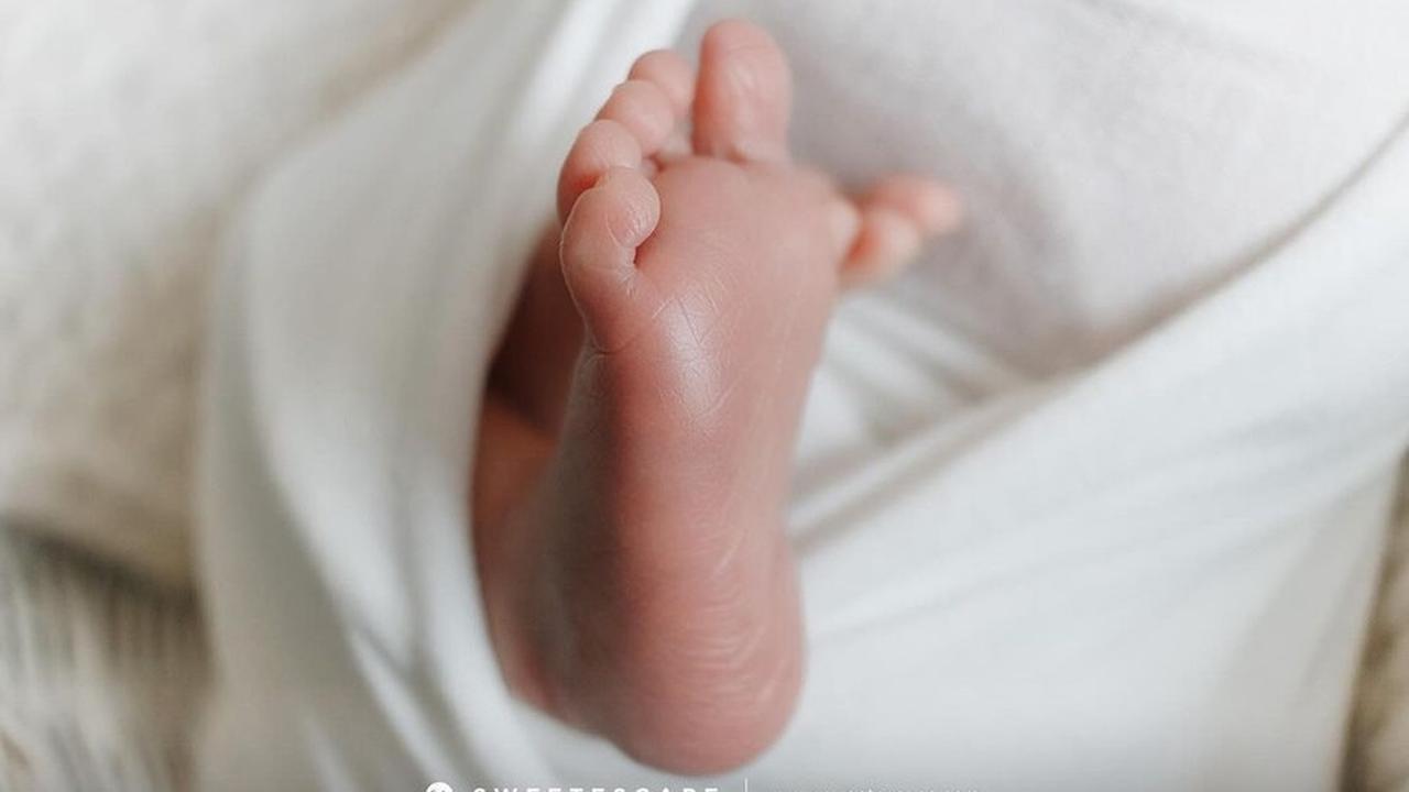 Mengabadikan Momen Kelahiran Anak Pertamanya