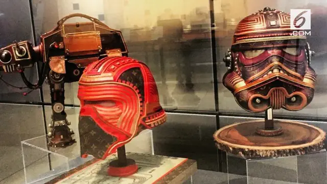 Seorang Desainer membuat helm Star Wars dari bahan tas bekas Louis Vuitton