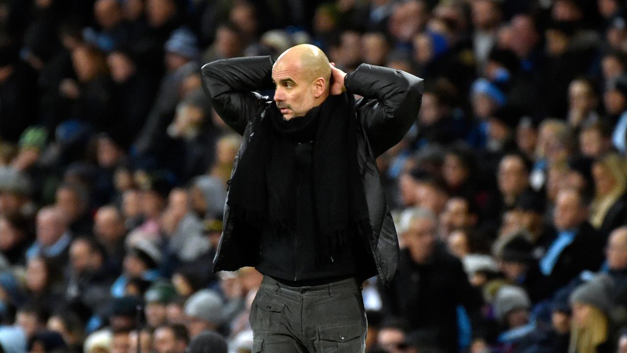 Ekspresi Pep Guardiola Saat Manchester City Dikalahkan MU