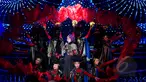 Jebolan Dangdut Academy, Lesti saat memeriahkan malam puncak Puteri Muslimah 2015 di Studio 6 Emtek City, Jakarta, Rabu (13/5) malam. (Liputan6.com/Faisal R Syam)