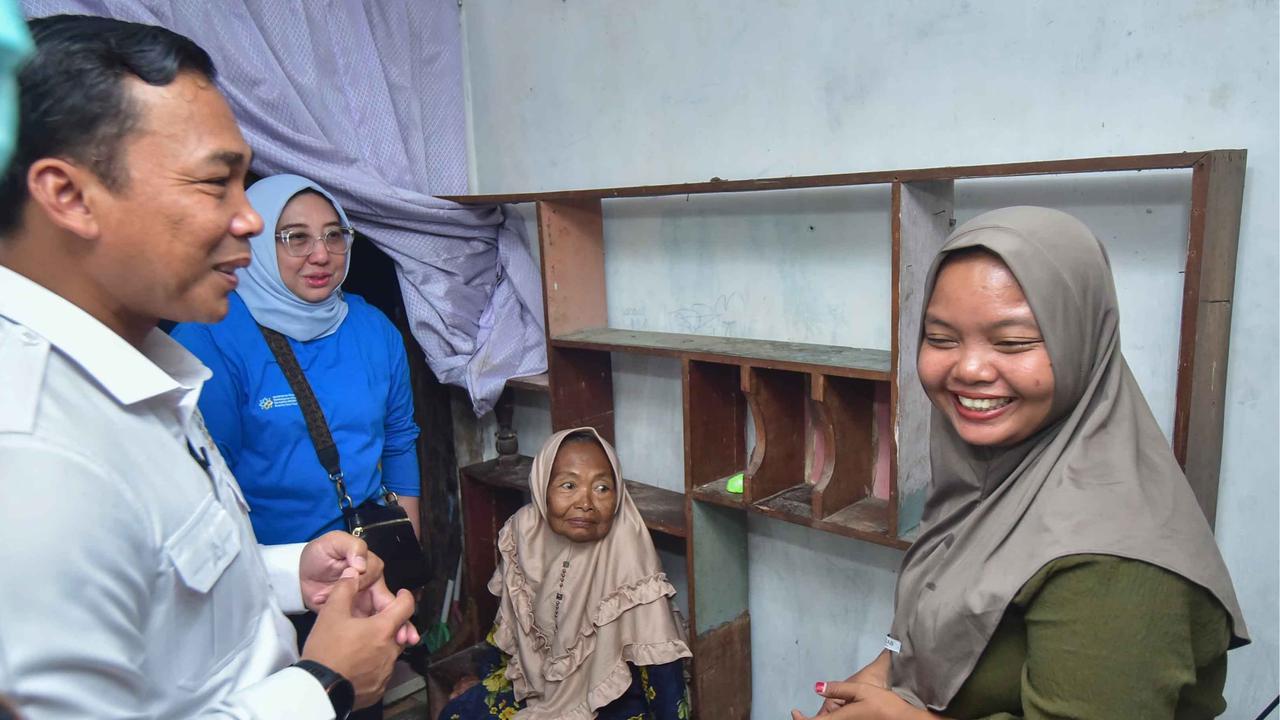 FOTO: Wihaji Pantau Program Gizi Gratis untuk Ibu dan Balita di Surabaya
