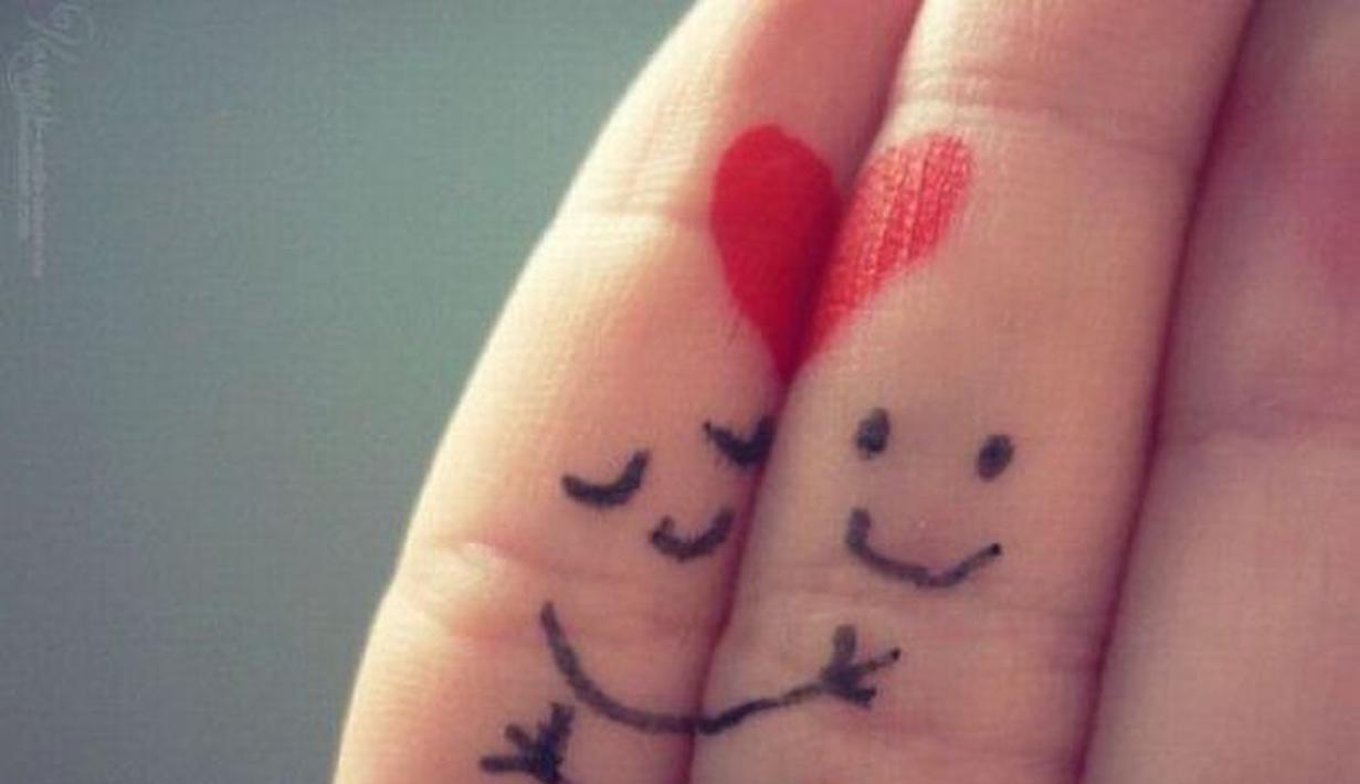 910+ Gambar Romantis Jari Terbaik