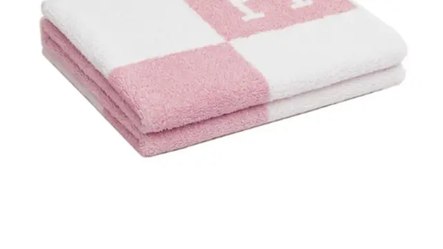 5 Ide Tukar Kado Natal yang Unik dan Berkesan