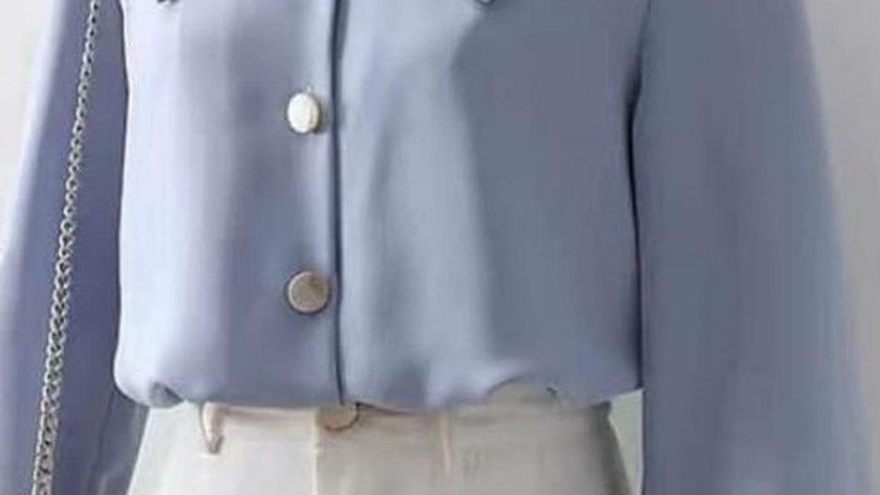 5. Sesil Top Blouse Plained Button<br>