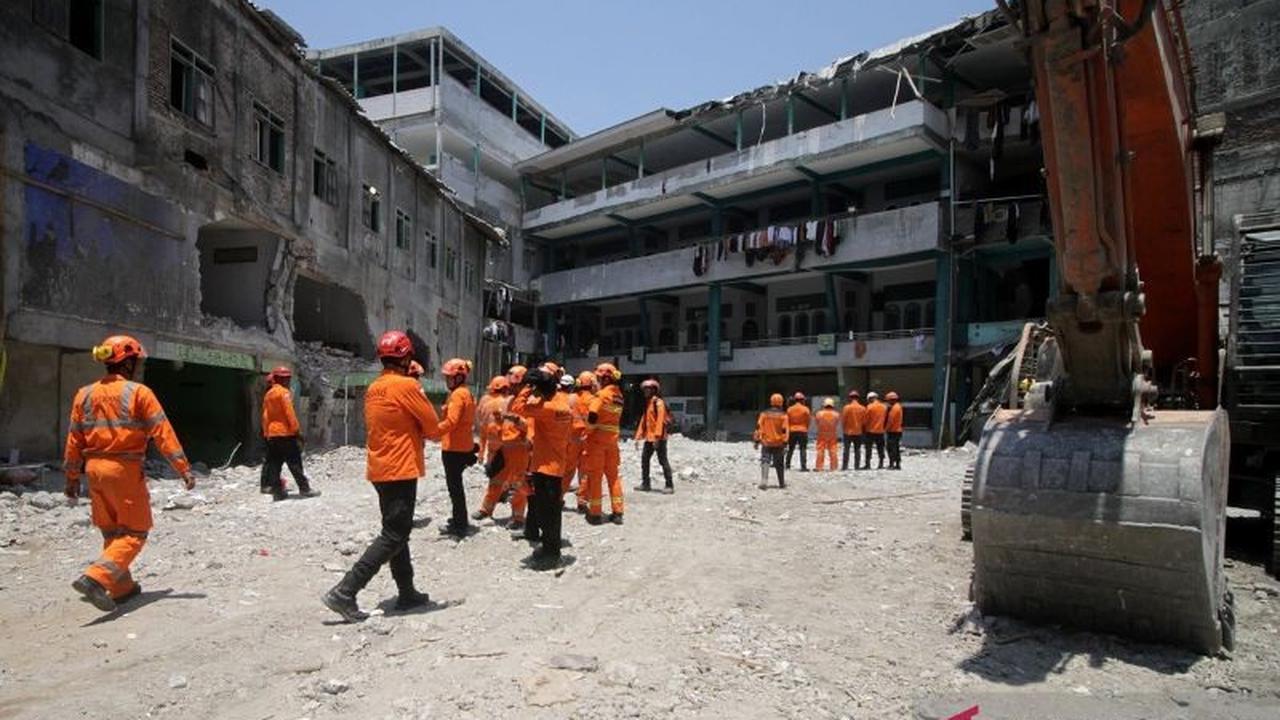 DPR Dukung Audit Bangunan Pesantren Nasional Pasca Tragedi Sidoarjo yang Tewaskan 67 Jiwa