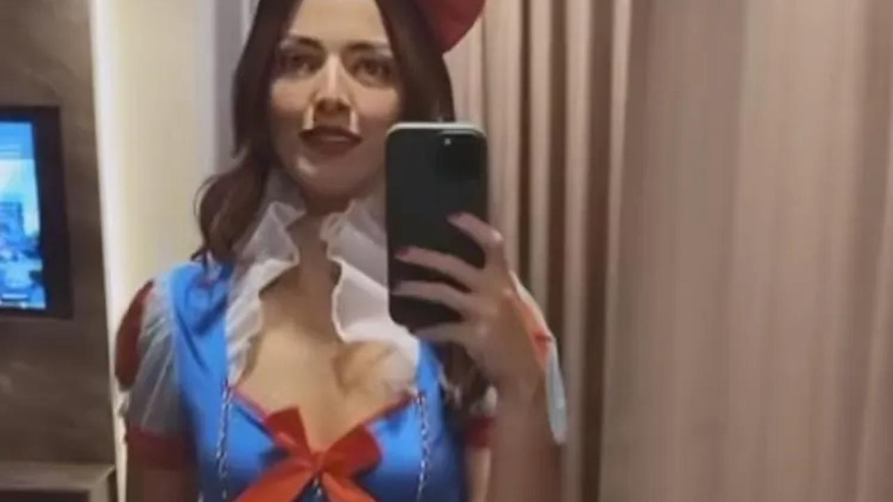 Potret Kece Nia Ramadhani jadi Snow White, Netizen 'Enggak Capek Ya Cantik Terus