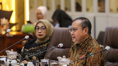 DPR Minta Dokter Tersangka Pencabulan Anak Kandung Dihukum Berat