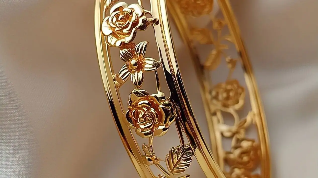 Model Gelang Emas dengan Tema Floral yang Lagi Trend