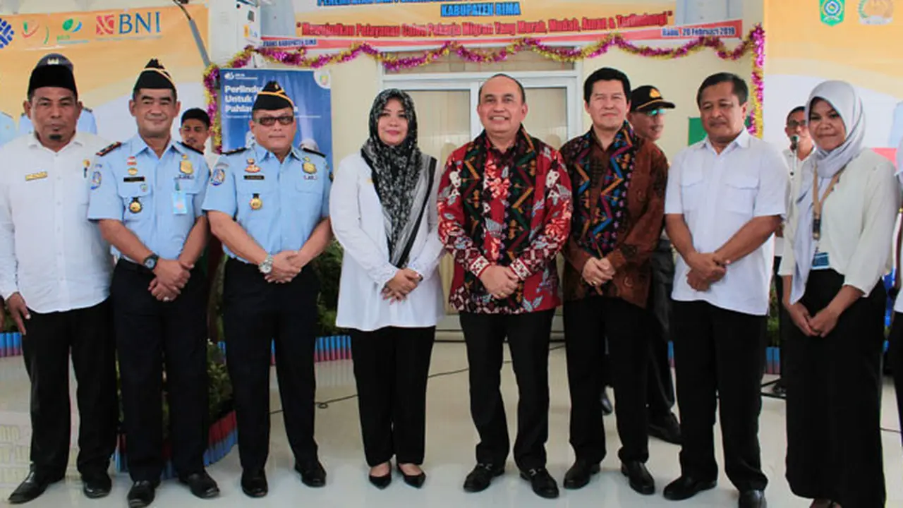 Tingkatkan Layanan dan Perlindungan Pekerja Migran Pemerintah Resmikan LTSA di NTB
