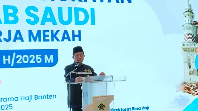 Menteri Agama (Menag) Nasaruddin Umar resmi melepas Petugas Penyelenggara Ibadah Haji (PPIH) Arab Saudi. Nasaruddin berpesan agar para petugas haji bekerja dengan baik dan ikhlas. (Istimewa)