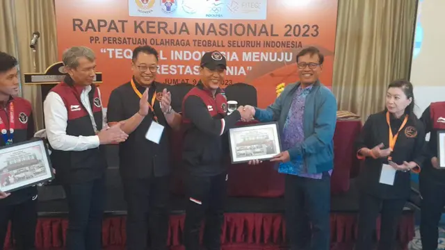 Rakernas POTSI di Hotel Atlet Century Senayan Jakarta, Jumat (9/6).