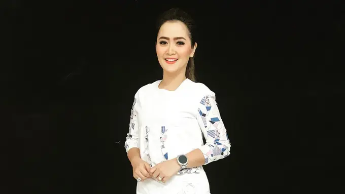 [Bintang] Vega Darwanti