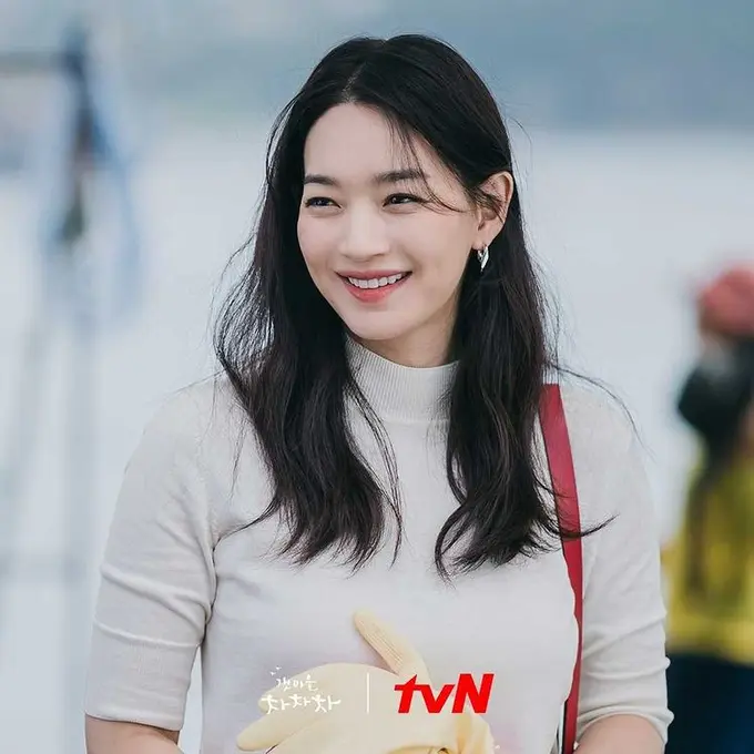 Shin Min Ah - Hometown Cha-Cha-Cha
