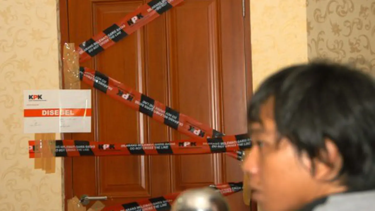 Puluhan Penyidik KPK Geledah Kantor Bupati Bogor