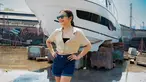 Membeli yacht ini menjadi keputusan besar Prilly, yang memang dikenal hobi menikmati laut, baik untuk memancing maupun menyelam. Baginya, memiliki yacht sendiri adalah cara untuk mewujudkan mimpi dan menikmati waktu luangnya dengan lebih leluasa. "Kapanpun mau mancing dan freediving tinggal gaaass!" tulis Prilly. (Liputan6.com/IG/@prillylatuconsina96)