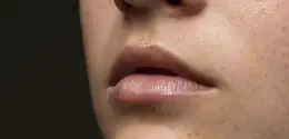 Teknik menyamarkan skin texture pada wajah. (foto: jcomp/freepik)