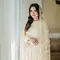 Momen Yuriska Patricia di Pengajian dan Siraman, Tampil Cantik dan Anggun