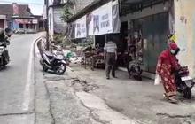 Detik-Detik Pencuri Kepergok Pemilik Rumah, Berakhir Tewas Diamuk Massa