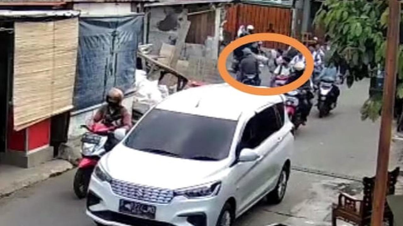 Berpapasan saat Pulang Sekolah, Pelajar di Kalideres Sabet Pelajar Lain Pakai Penggaris Besi