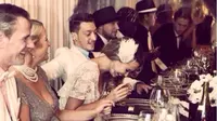 Ozil dan kekasihnya menggelar pesta usai Arsenal dibantai 0-6 (instagram)