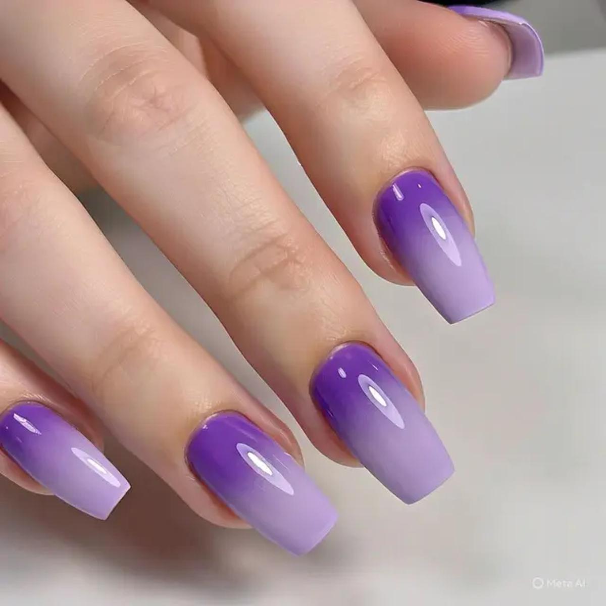 Model Nail Art  (Sumber: Meta AI)
