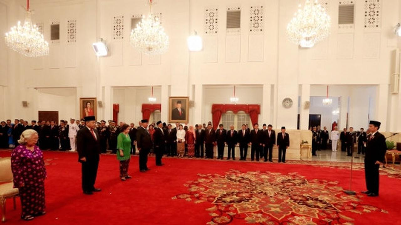 Jokowi anugerahkan gelar pahlawan nasional kepada lima tokoh berjasa