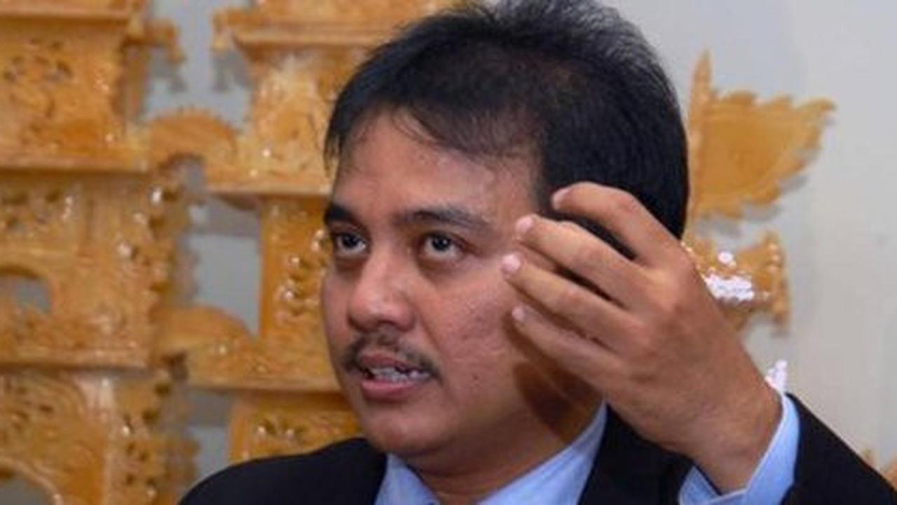 Menteri Pemuda dan Olahraga Roy Suryo ditipu saat beli sepeda